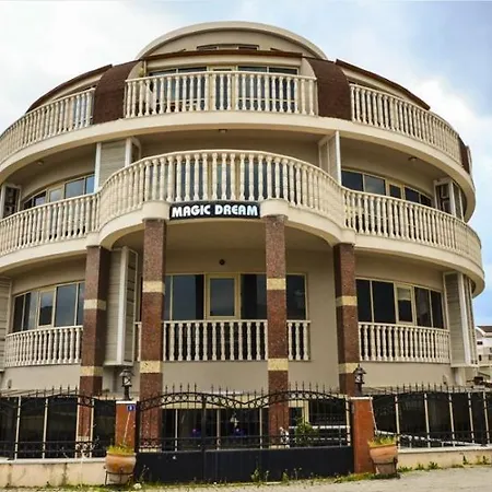 Hotel Magic Dream Park 4*